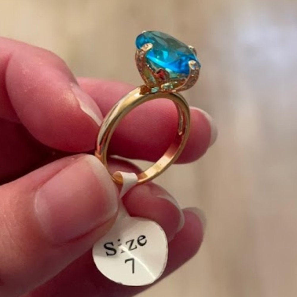 NEW Peermont Jewelry bright blue & gold ring sz 7